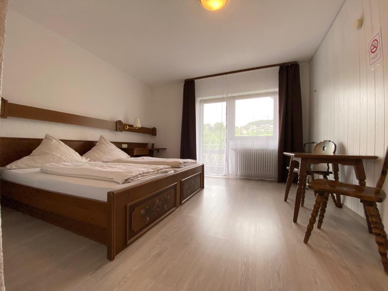 Alemannenhof Hotel Engel Rickenbach  Экстерьер фото