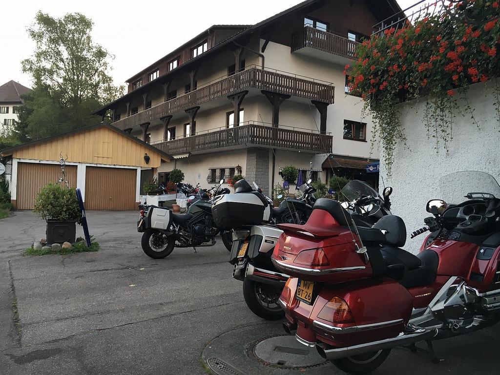 Alemannenhof Hotel Engel Rickenbach  Экстерьер фото